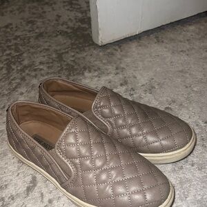 Steve Madden Women's Ecentrcq Sneaker